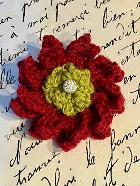 Beautiful Hand Crocheted SUNFLOWER BROOCH/KEYCHAIN/BAG CHARM w/Rhinestone Charm